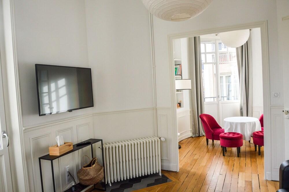 Ferienwohnung Les Berceaux De La Cathedrale Reims Exterior foto
