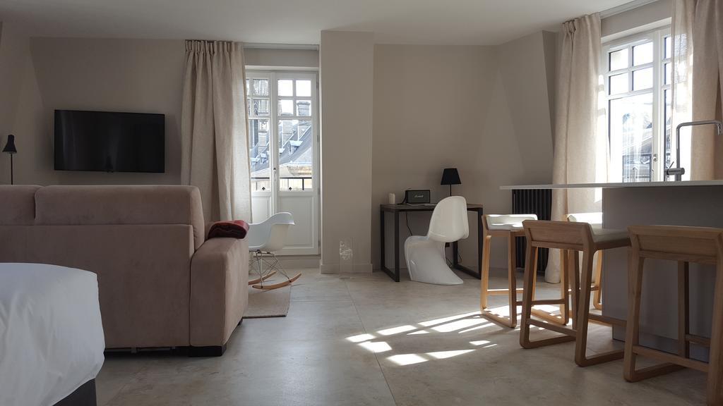 Ferienwohnung Les Berceaux De La Cathedrale Reims Exterior foto