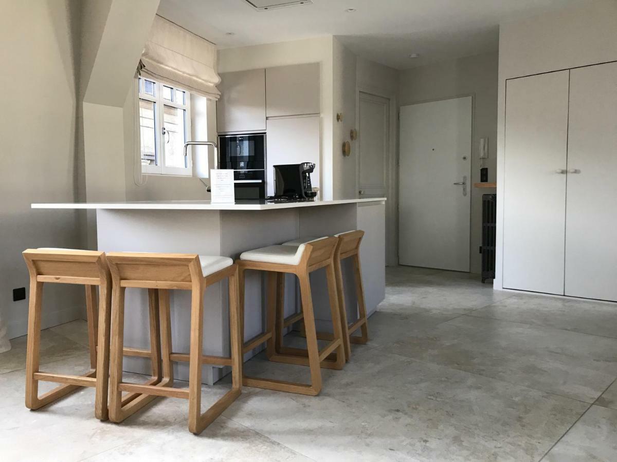 Ferienwohnung Les Berceaux De La Cathedrale Reims Exterior foto